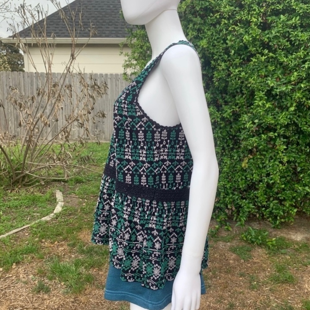 NWT Anthropologie Maeve Boho Embroidered Crochet Peplum StyleTop - Picture 9 of 11